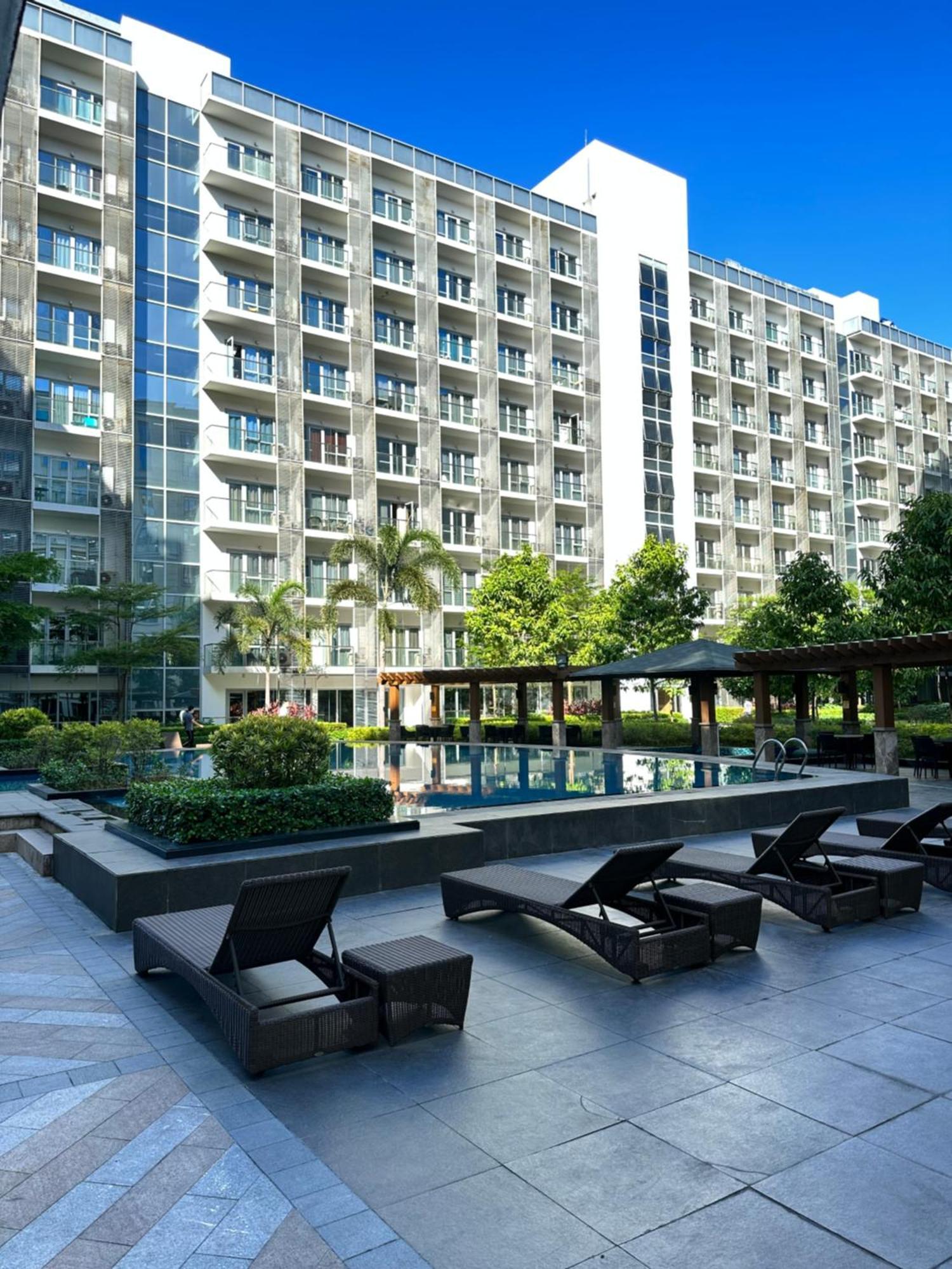 81 Newport Blvd Cluster 4 Unit B 3Rd Flr By Rechelle Nunag Pasay Exterior photo